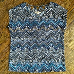 🌟3/$20 Skies Are Blue Geometric Patterned Top - Blue and White